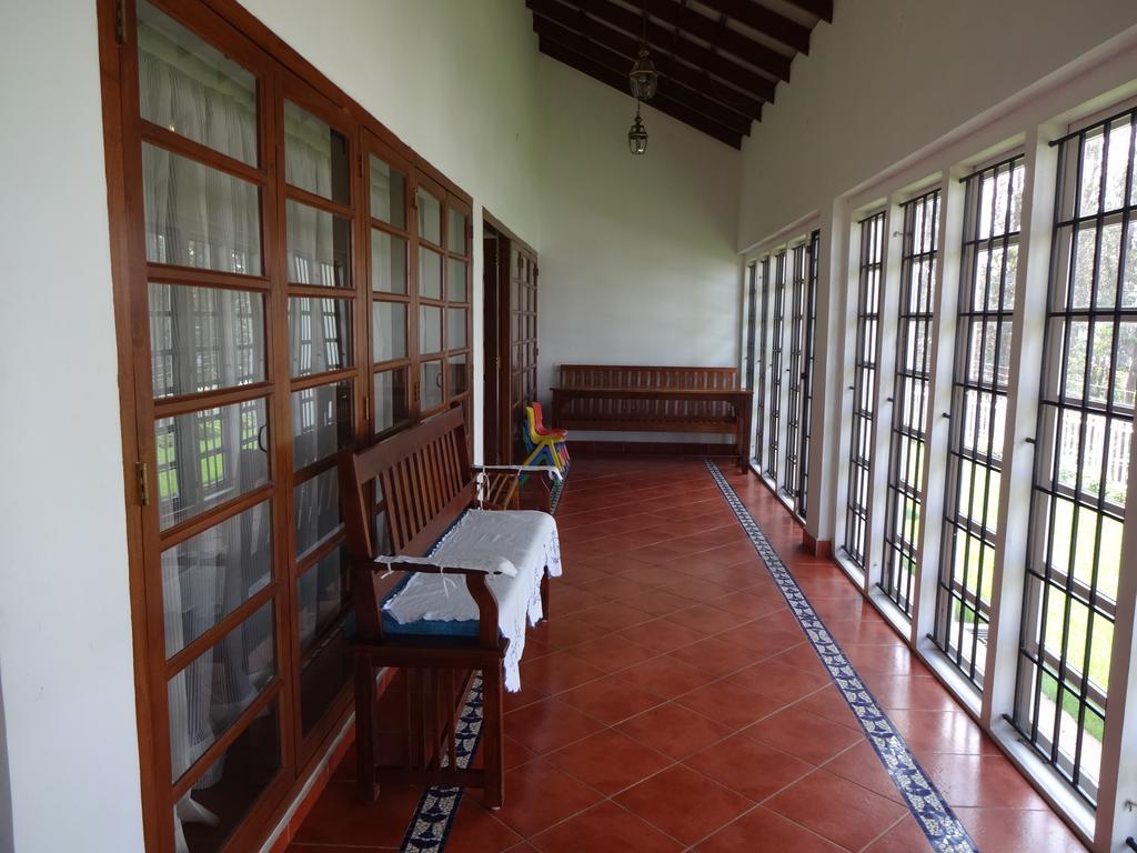 Irinjalakuda House Appartement Ooty Buitenkant foto