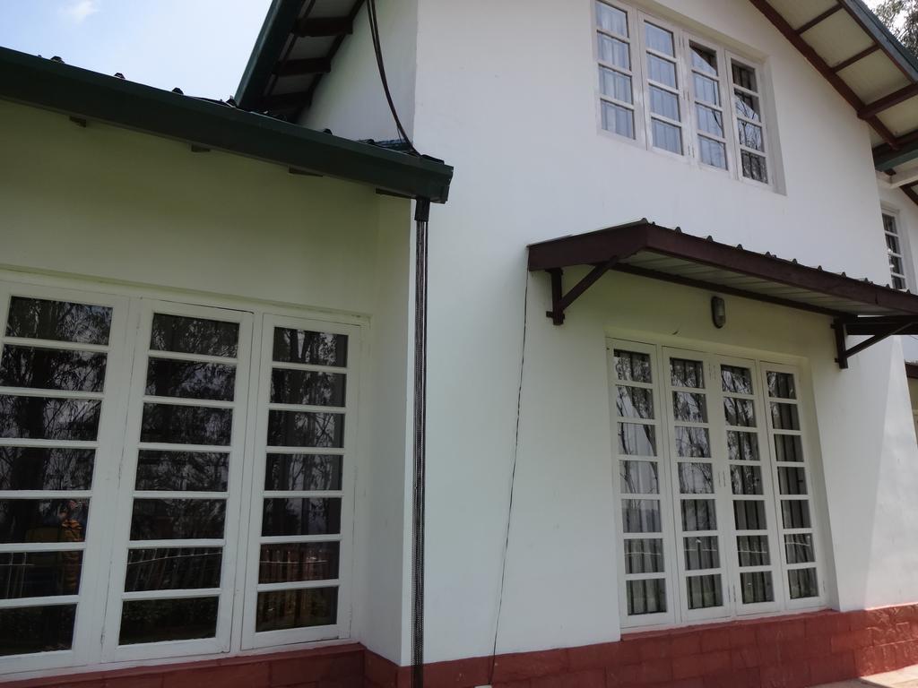 Irinjalakuda House Appartement Ooty Buitenkant foto